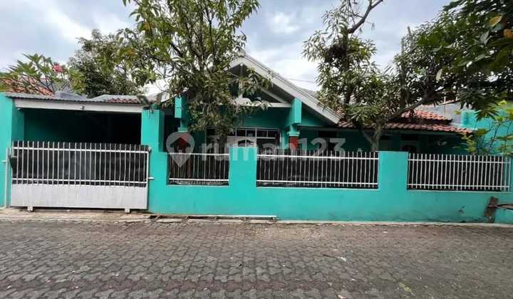 FOR SALE 1.5 STORY HOUSE CHEAP IN SOUTH MERCURY BANDUNG SERENE AND COMFORTABLE LIVING READY TO OCCUPY AND STRATEGIC LOCATION FOR SALE 1.5 STORY HOUSE CHEAP IN SOUTH MERCURY BANDUNG SERENE AND COMFORTABLE LIVING READY TO OCCUPY AND STRATEGIC LOCATION