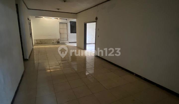 Rumah Strategis Tengah Kota Untuk Rumah Tinggal Atau Kantor Siap Pakai di Turangga Bandung 2