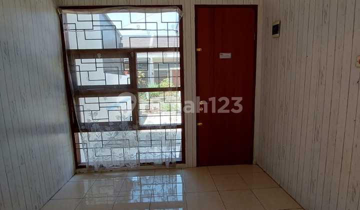 Disewakan Rumah Hook di Komplek Kinagara Regency Bojongsoang Bandung Hunian Nyaman dan Terawat Lokasi Strategis Disewakan Rumah Hook di Komplek Kinagara Regency Bojongsoang Bandung Hunian Nyaman dan Terawat Lokasi Strategis