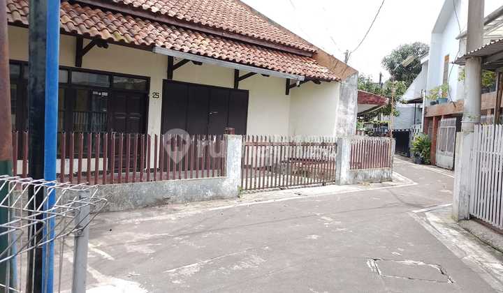 Disewakan Rumah 1,5 Lantai Siap Huni untuk Tinggal atau Kantor di Antapani bisa untuk Usaha, Kantor, Konveksi Lokasi Strategis 2