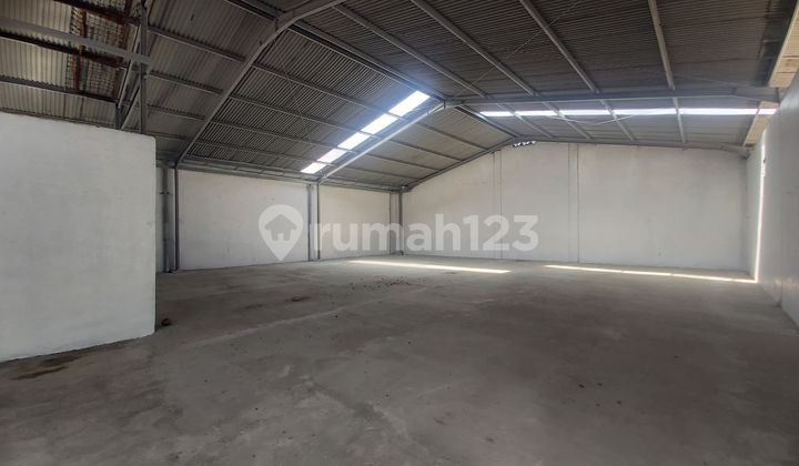  Gudang Siap Huni Dekat Stasiun Kiaracondong Bandung 2