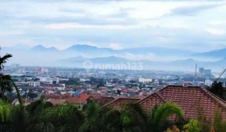 Rumah Nyaman Siap Huni di Komplek Griya Cigadung Baru Bandung 2