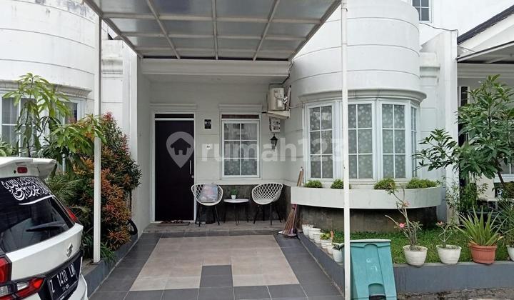 Disewakan Rumah Full Furnished di Bentang Artha Residence Ciwastra Bandung Kawasan Bebas Banjir Lingkungan Aman dan Nyaman Lokasi Strategis