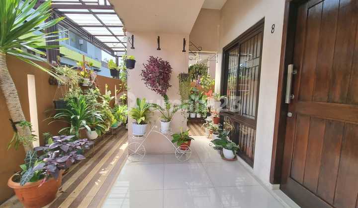 RUMAH MINIMALIS NYAMAN TERAWAT SIAP HUNI DI CISARANTEN ARCAMANIK BANDUNG