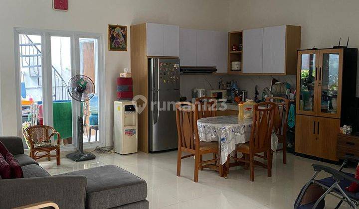 Rumah Keren Minimalis Modern Semi Furnished Siap Huni di Taman Kopo Indah 3 Tki3 Bandung 1