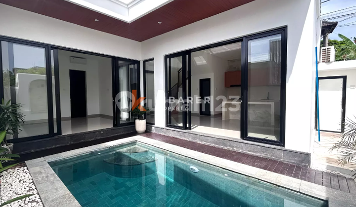 Enchanting Three-Bedroom Unfurnished Villa with Enclosed Living in Pererenan YRR3514 Enchanting Three-Bedroom Unfurnished Villa with Enclosed Living in Pererenan YRR3514