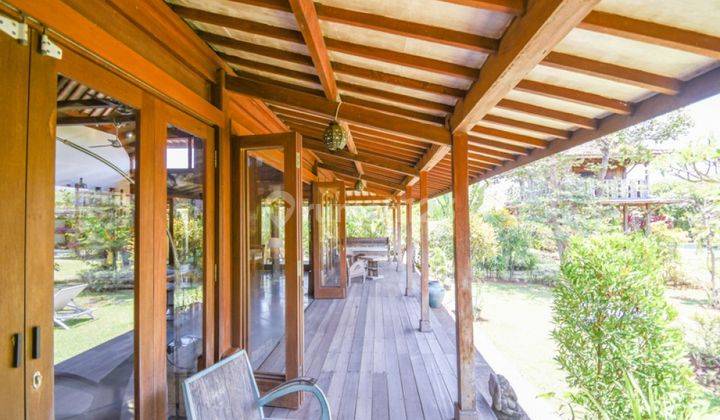 Stylish And Spacious Villa  In Kedungu Vl1989