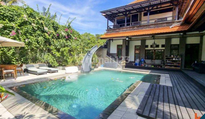 Pleasant Five Bedrooms Family Home Walking Distance To The Beach Vl2512 15