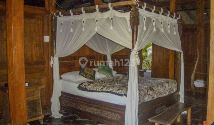 Unique Villa Complex Prestigious Beachfront In Lovina Vl2524 9