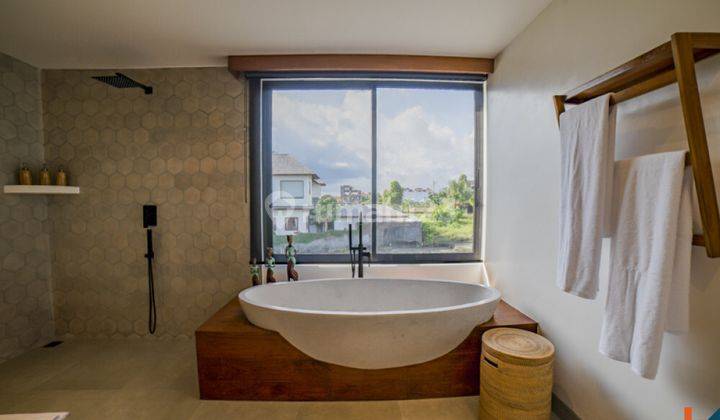 THREE BEDROOMS VILLA IN CANGGU AREA WITH PRICE USD 299.000 4