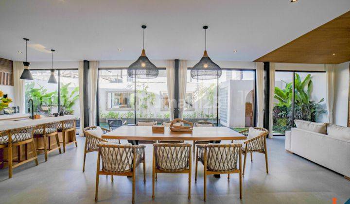 THREE BEDROOMS VILLA IN CANGGU AREA WITH PRICE USD 299.000 22