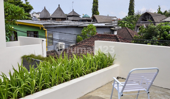 Charming Freehold Villa  In The Heart Of Legian Vl2296