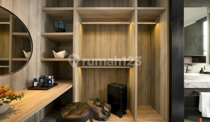High End Exclusive Freehold Property Vl2557