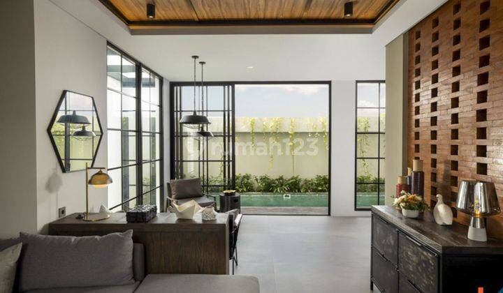 High End Exclusive Freehold Property Vl2557