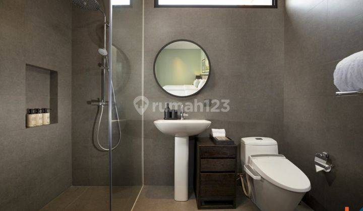 High End Exclusive Freehold Property Vl2557