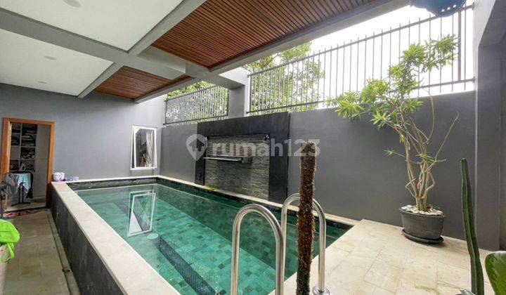 Comfortable Freehold Villa In Kerobokan Vl2719