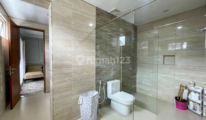 Comfortable Freehold Villa In Kerobokan Vl2719