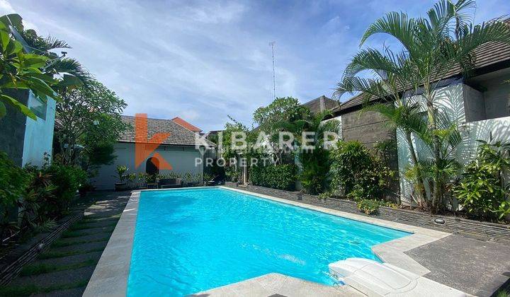 Newly Renovated Charming Two Bedroom Sharing Pool Villa In Seminyak Will Be Available 8th March 2023 Yre5595 1