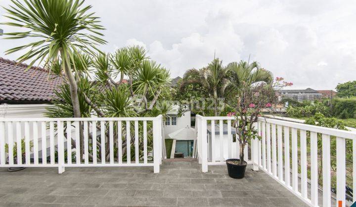 Colonial Four Bedrooms Freehold Villa In Umalas Vl2589
