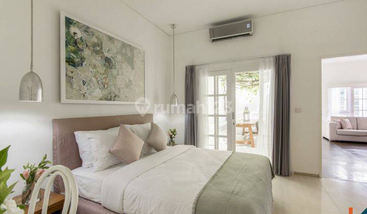 Colonial Four Bedrooms Freehold Villa In Umalas Vl2589