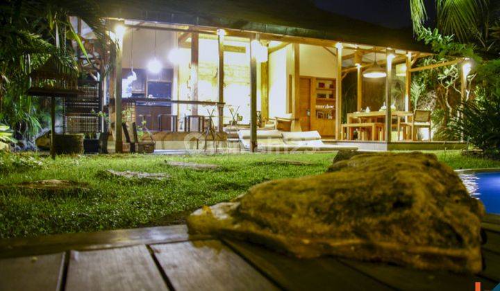 Comfortable Romantic Freehold Villa In Gili Trawangan Vl2722 9