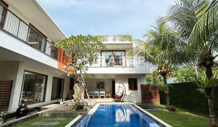 Beautiful Four Bedroom Enclosed Living Villa Situated In Jimbaran Available On April 28th 2023 Yrr3088 1