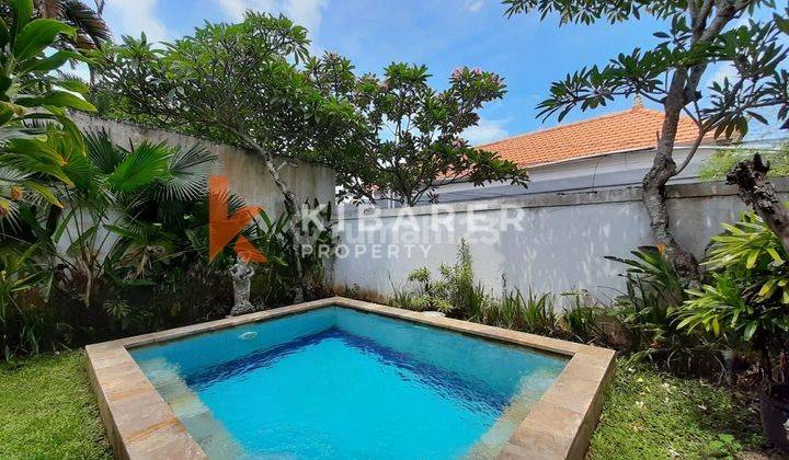 Quite Three Bedroom Villa In Batu Belig Yre5221 2