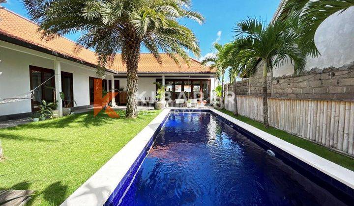 Spacious Three Bedroom Enclosed Living Room Villa Situated In Canggu Yrr3181 1