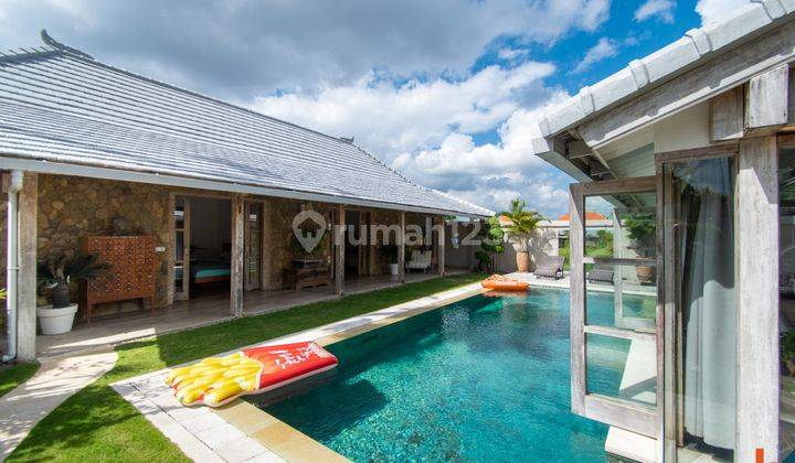 Amazing Long Lease Four Bedroom Tropical Villa In Kerobokan Vl3014 1