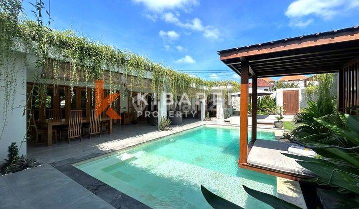 Beautiful Three Bedrooms Enclosed Living Villa Villa In Batu Bolong Yrb6342 1