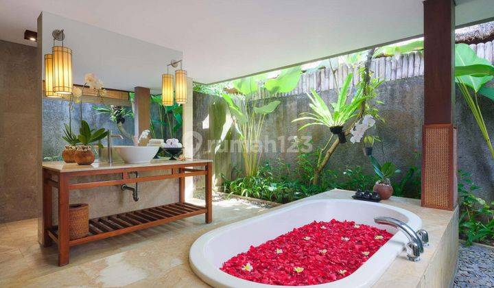 Brand New Modern Two Bedroom Villa For Lease In Seminyak Vl3033 2