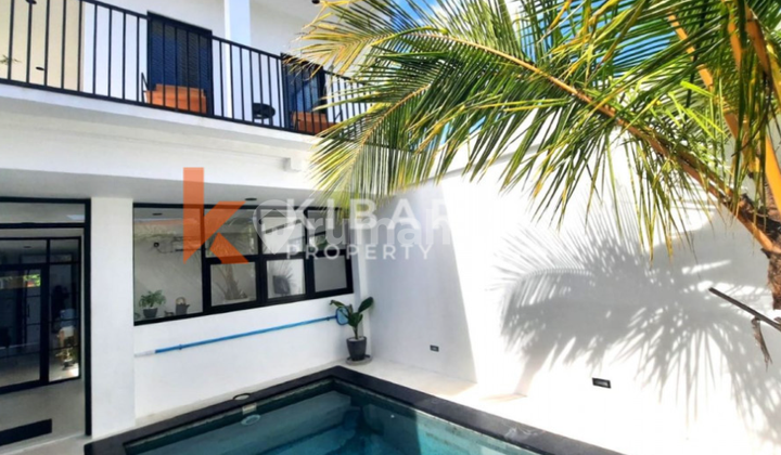 Elegan dan Pribadi, Vila Tiga Kamar dengan Ruang Hidup Tertutup di Canggu YRV4014