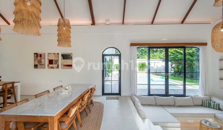 Beautiful freehold three bedroom villa in Uluwatu VL3224 2