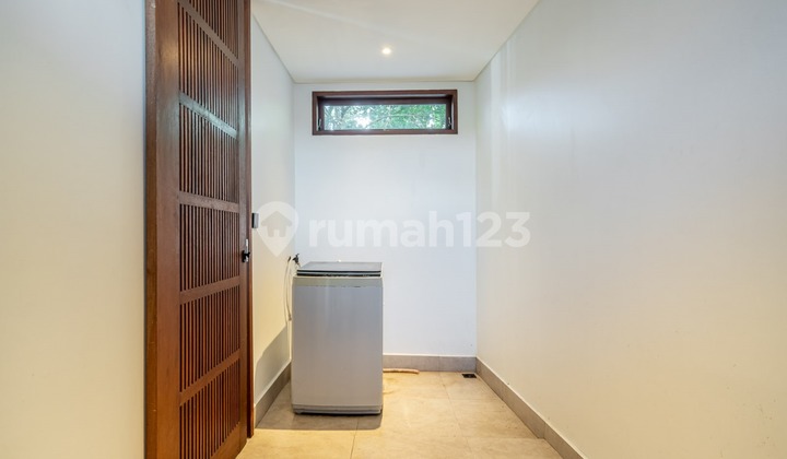 Great and Spacious Three Bedrooms Leasehold Villa in Tumbak Bayuh VL3321 2