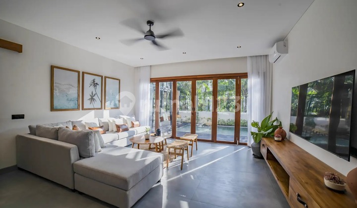 Five Bedrooms Smart Villa Near the Ocean in Cemagi VL3269 2