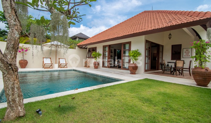 Charming three bedrooms freehold property for sale in Ungasan VL3227