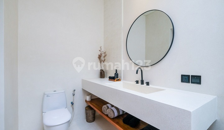 New Modern Two Bedroom Freehold Villa For Sale In Pererenan Vl3135