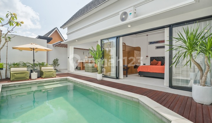 Brand new and chic two bedroom leasehold villa part of private complex in Seminyak VL3340 Brand new and chic two bedroom leasehold villa part of private complex in Seminyak VL3340