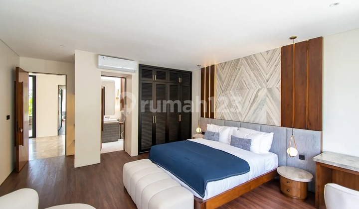 Brand new luxurious four bedroom freehold estate in Umalas VL3260 2