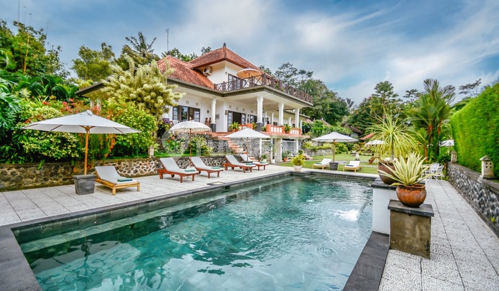 Amazing hilltop freehold ROI real estate for sale in Karangasem VL3364