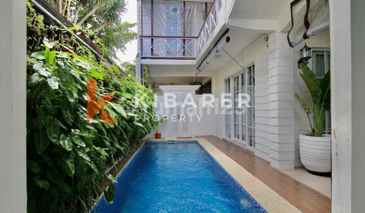 Warmth Three-Bedrooms Villa In Strategic Area Of Berawa Yrc5287 Warmth Three-Bedrooms Villa In Strategic Area Of Berawa Yrc5287