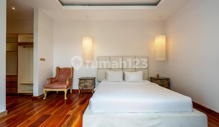 Compact Two Bedroom Leasehold Vacation Villa In North Seminyak Vl3455 2