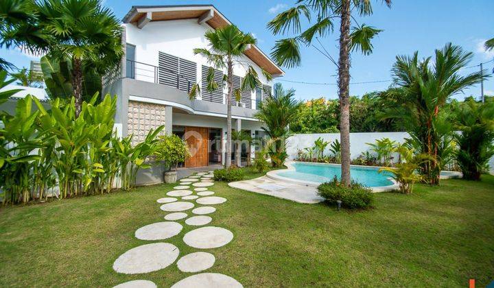 New three bedroom tropical estate in Buduk area VL3067 1