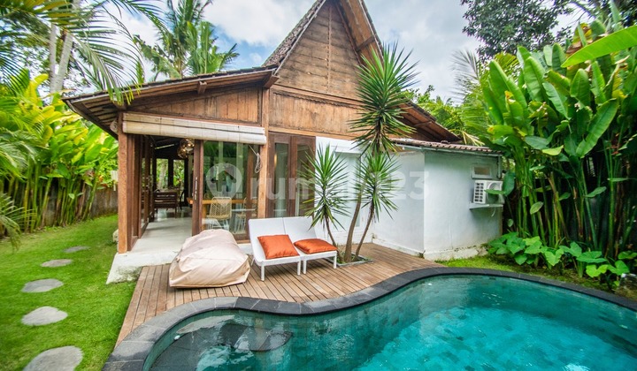 Charming Two Bedrooms Leasehold Property In Ubud VL2528
