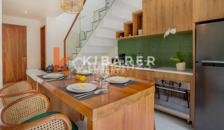 Villa Stylish dengan Dua Kamar Tidur dan Ruang Hidup Tertutup Disewakan di Canggu YRJ6022 2
