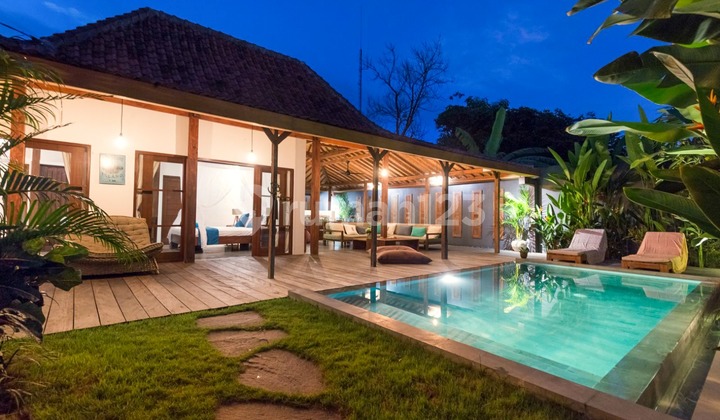 Charming traditional leasehold Limasan style property in Berawa VL3434