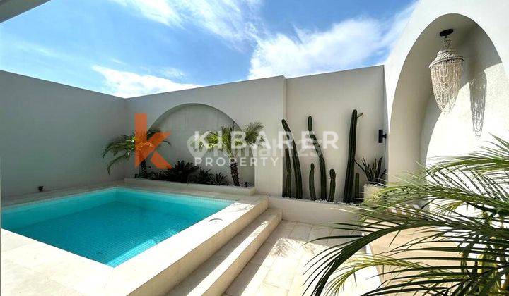 Stunning Three Bedroom Enclosed Livingroom Mediterranean Touches Villa Located In Pererenan Available In May 2025 Yrr3373 2