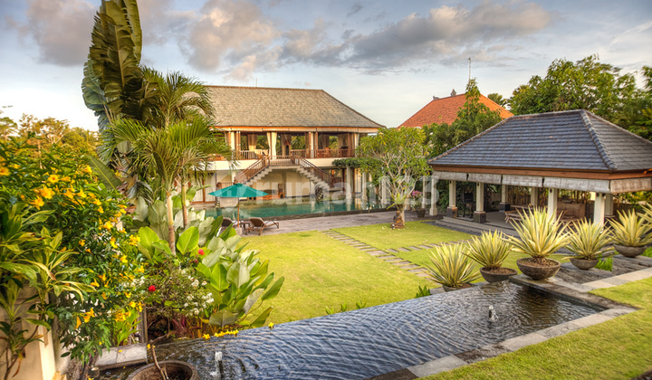 Amazing Spacious Villa for Sale in Tegalalang VL2202