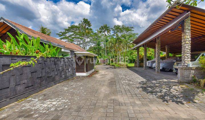 Stunning Five Bedrooms Villa With Spacious Land In Ubud Vl2189 2