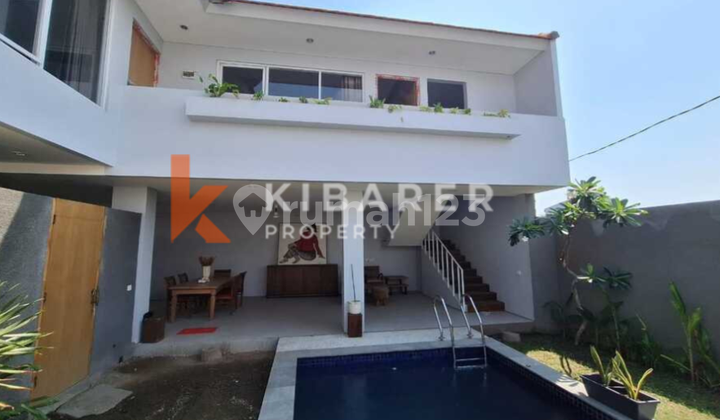 Menawan Vila Modern Dua Kamar Tidur dengan Ruang Tamu Terbuka di Tumbak Bayuh YRR3457
